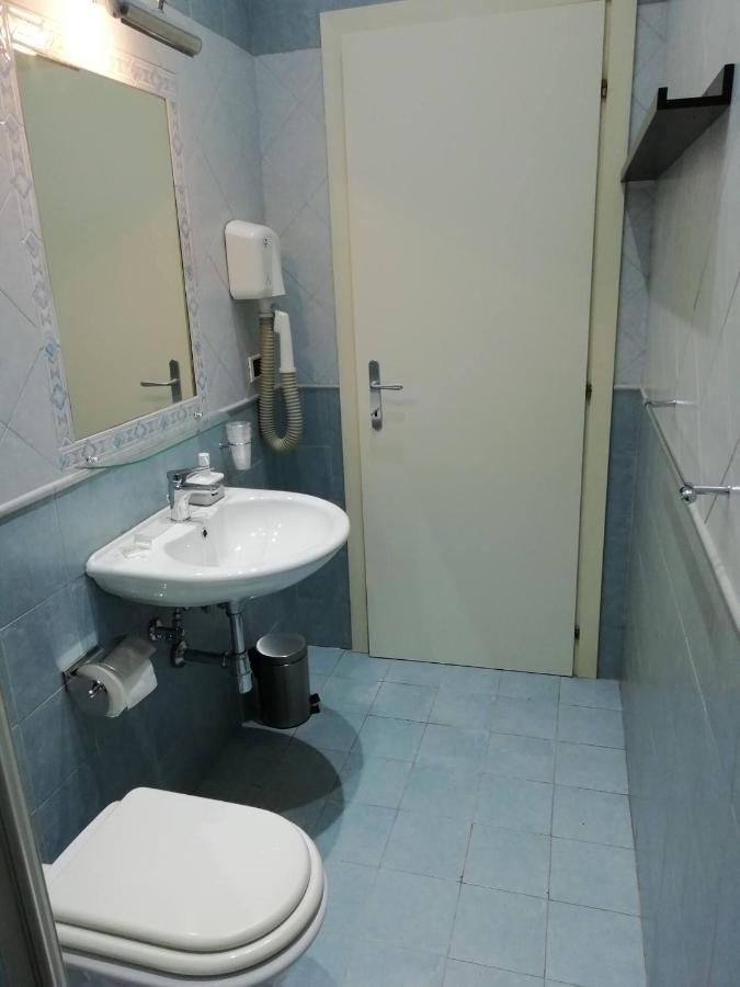 Fidarda Apartment โรม ภายนอก รูปภาพ